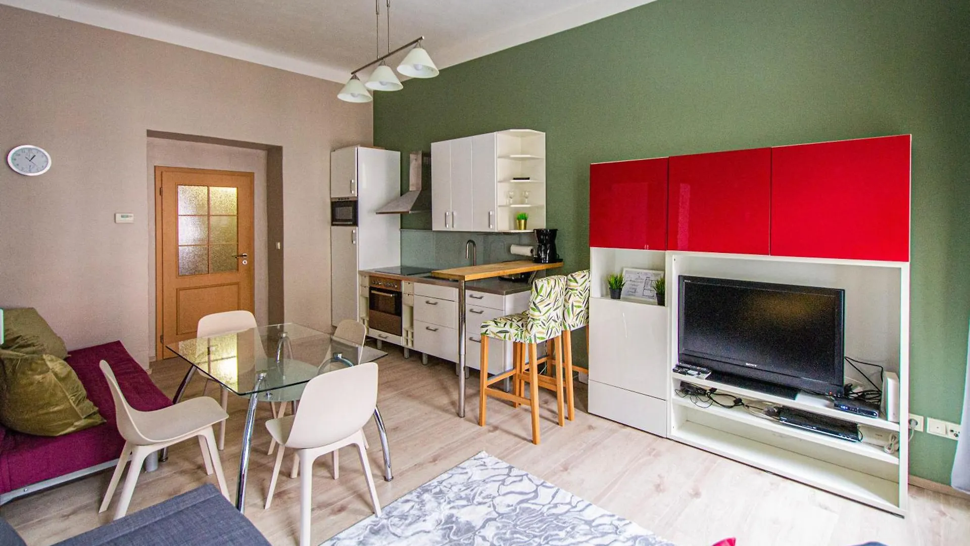 Modern Cozy Apartment By Ruterra Prag